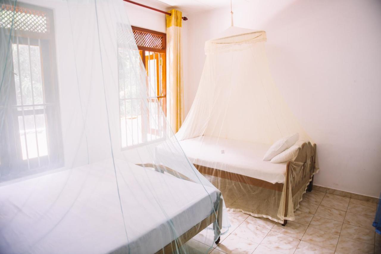 Kadolana Guest House Mirissa Ngoại thất bức ảnh